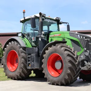 Трактор Fendt 724 Vario